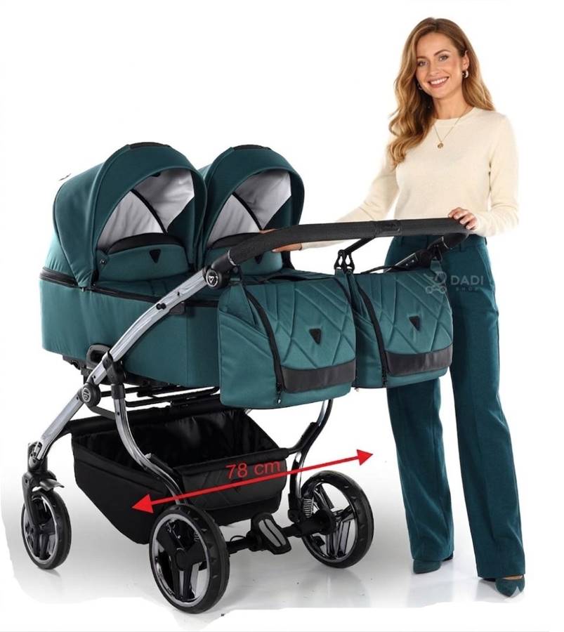 Kompaktowy wózek dla bliźniąt Junama Duo V3 o szerokości 78 cm.